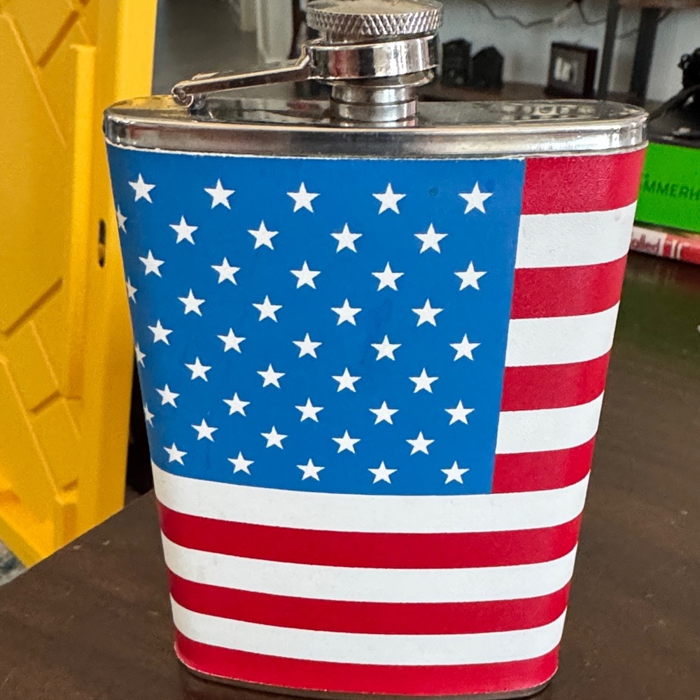 American Flag Hip Flask 8 oz Stainless Steel
